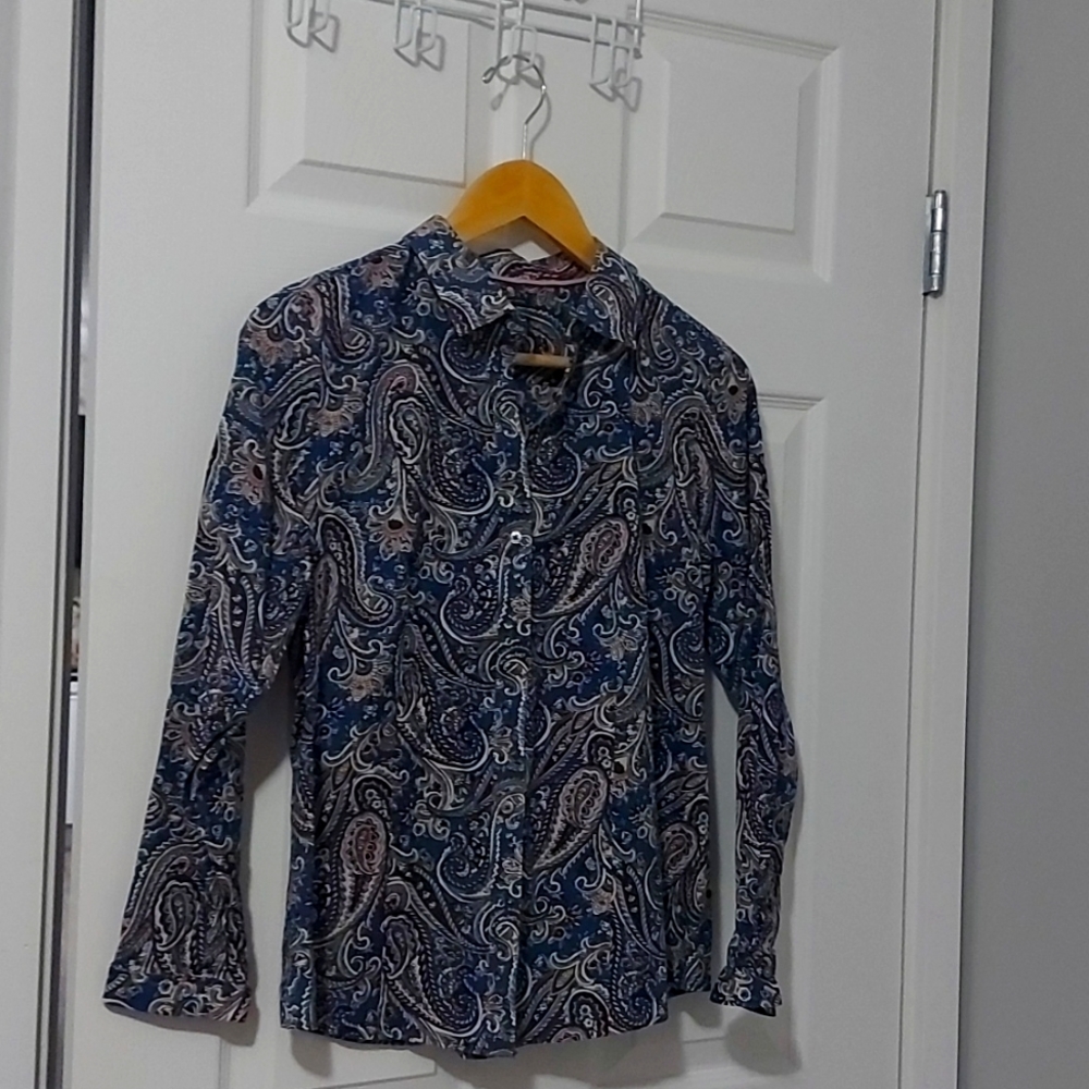 Talbots blouse in paisley print. Size 8 petite. Wrinkle resistant fabric.